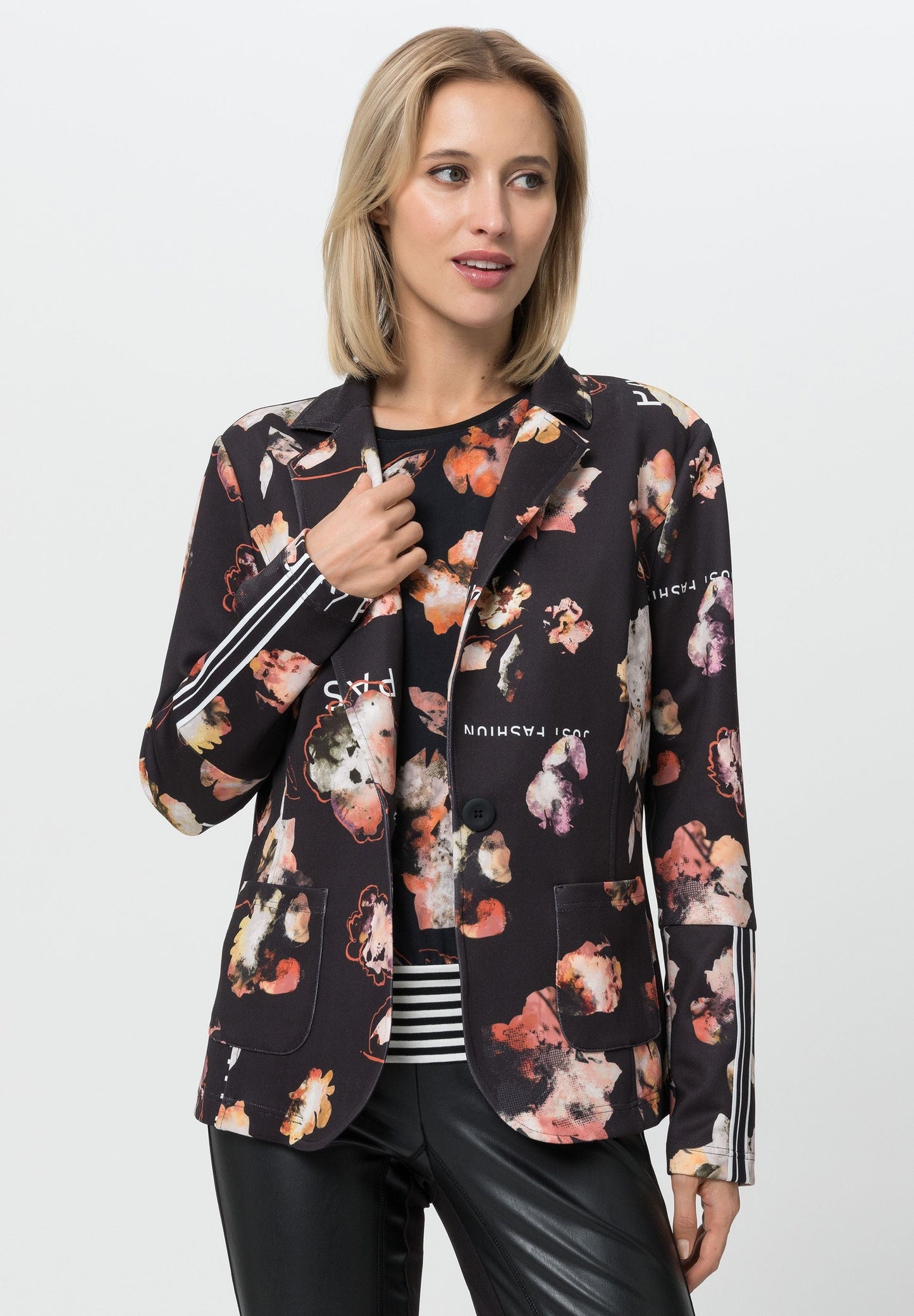 Tuzzi All Over Print Long Sleeved Blazer